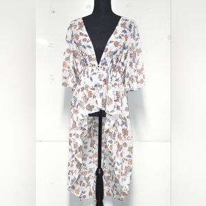 Almost Famous white V-neckline floral high low duster sheer Size: XL